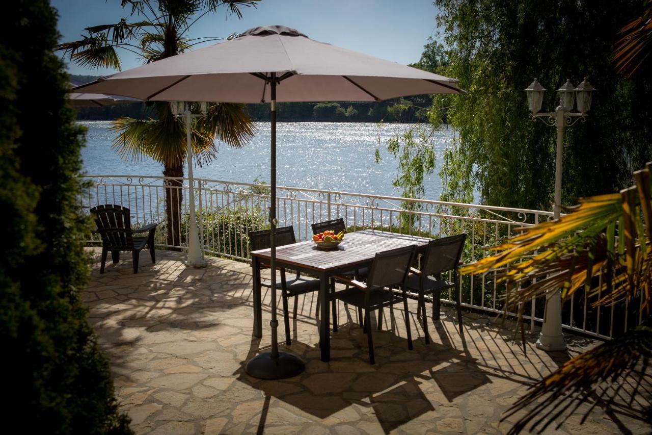 Les Magnolias Holiday Homes Lalinde 외부 사진