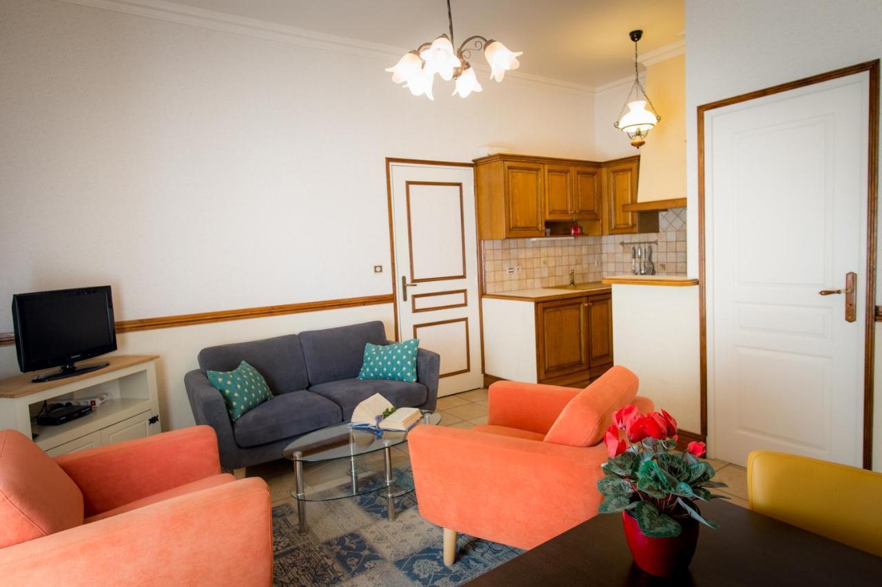 Les Magnolias Holiday Homes Lalinde 외부 사진